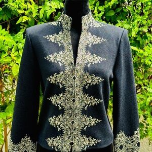 ST. JOHN EVENING BLACK W/GOLD BLAZER s.6